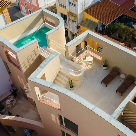 Pombaline Building W/pool By Lovelystay Apartment