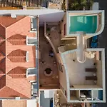 Pombaline Building W/pool By Lovelystay Apartamento
