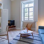 Pombaline Building W/pool By Lovelystay Apartamento *