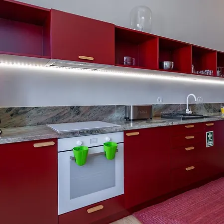 アパート Pombaline Building W/pool By Lovelystay